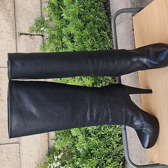 Louis Vuitton Knee High Black Boots High Heels size US size  6.5 / EU 37.5 - Picture 2 of 14